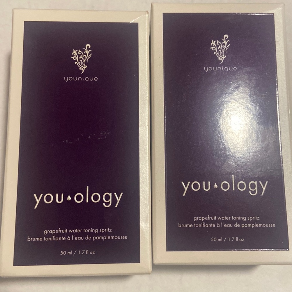 Younique Youology Grapefruit toning spray